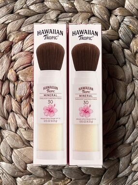 Hawaiian Tropic Mineral Translucent Sunscreen Powder Brush SPF 30 Lot of 2